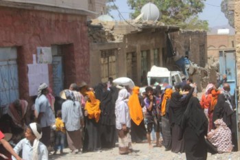 Tamdeen Youth Foundation (TYF) distributes Food to poor and vulnerable in Jabal Habashi and Al- Misrakh districts, Taiz