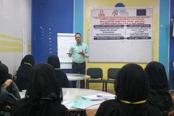 In partnership with CARE International, Tamdeen Youth Foundation (TYF) has trained health and environmental awareness volunteers in Al-silw and Al-waza’ah districts, Taiz