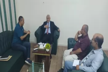 Aden: Chairman of Tamdeen Youth Meets Minister of Civil Service and Insurance